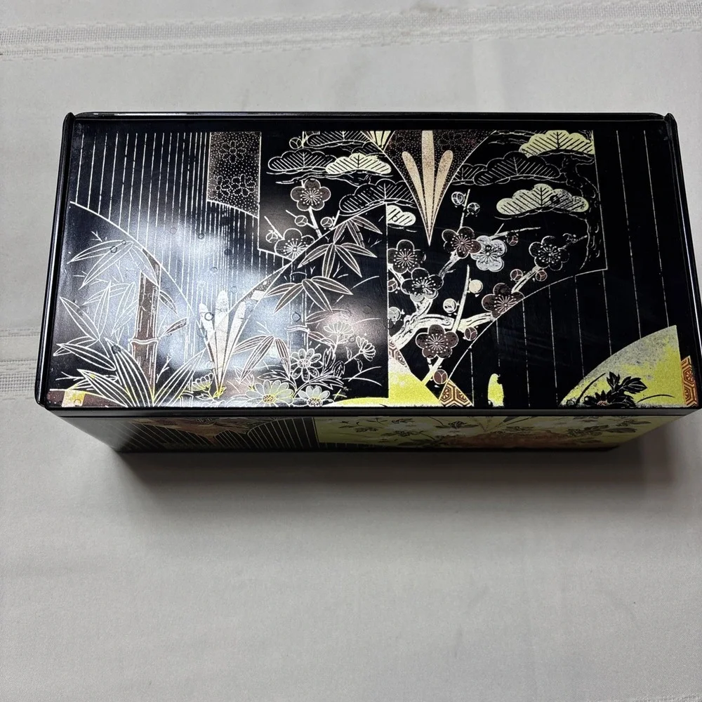 Vintage Tissue Box Holder With Flip Up Mirror Floral Design Made In Japan